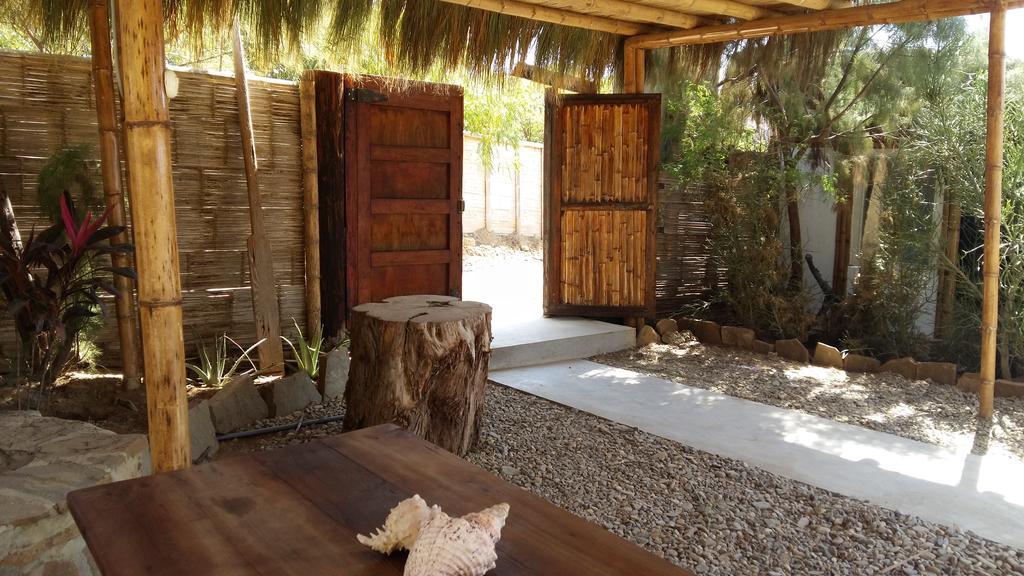 Lapa Lapa Lobitos Bungalows Hotel Екстериор снимка